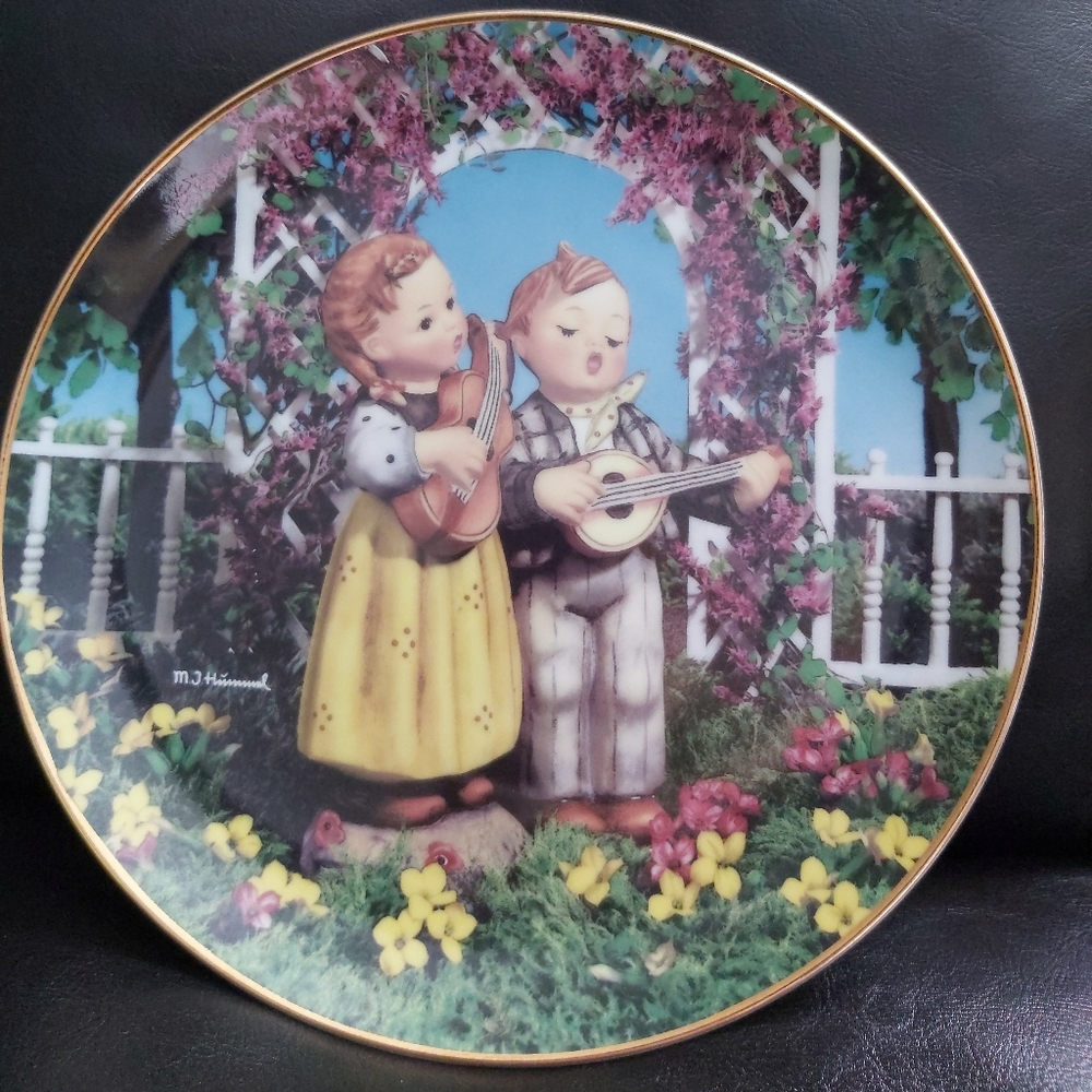 Hummel Little Musicians Collector Plate